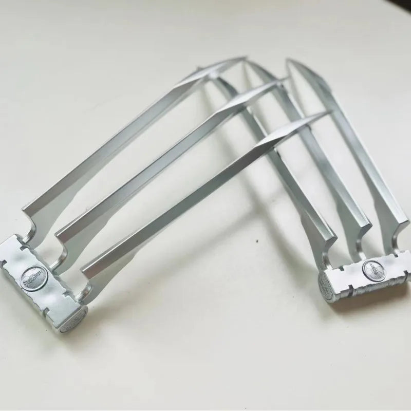 Blade Claws
