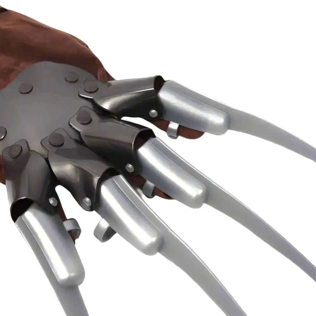 blade glove